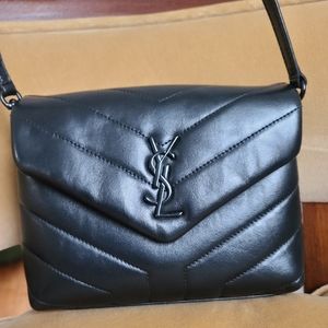 Saint Laurent

Mini Loulou Matelassé Leather Cross